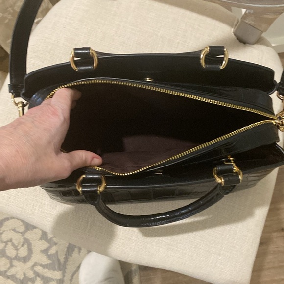 Coach Lillie Carryall with croc embossed detail. - Picture 13 of 16